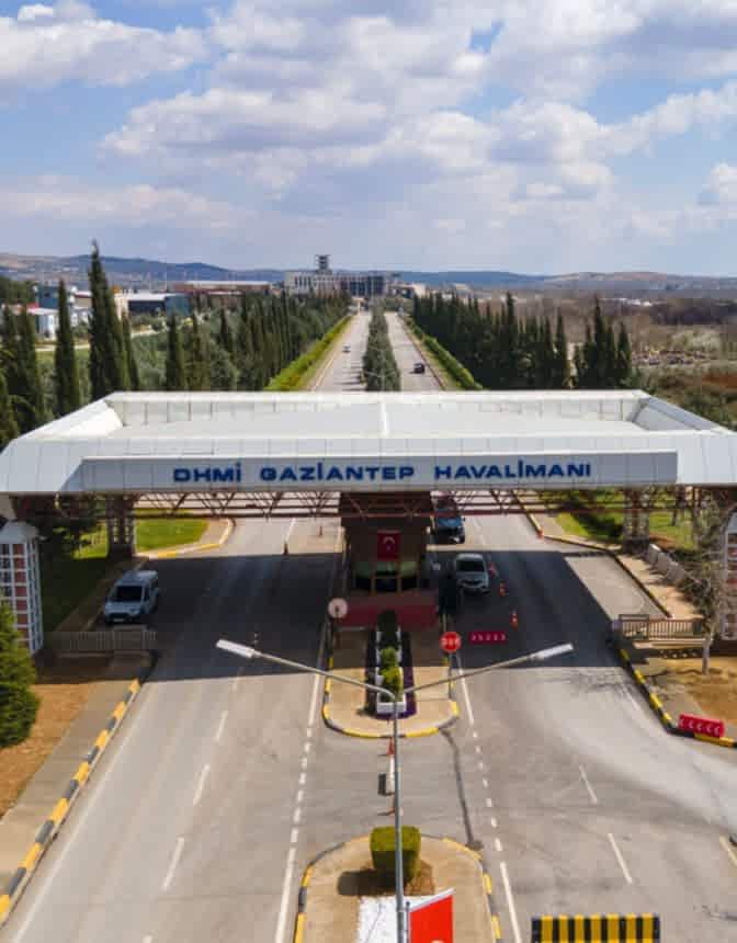 Gaziantep Havalimanı girişi