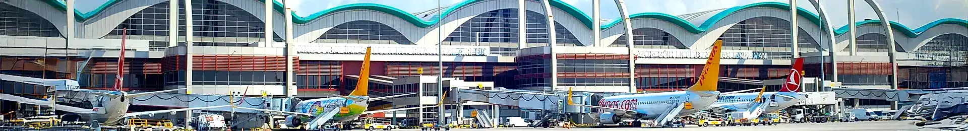 Sabiha Gökçen Havalimanı dıştan görünüm